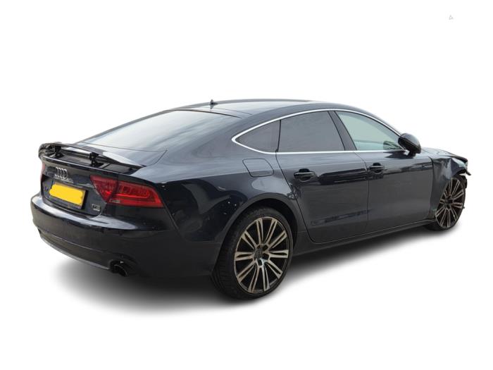 Audi A7 Sportback 3.0 V6 24V TFSI Quattro Samochód złomowany (2011, Niebieski)