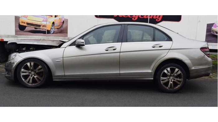 Mercedes C 2.2 C-200 CDI 16V Sloopvoertuig (2009, Beige)