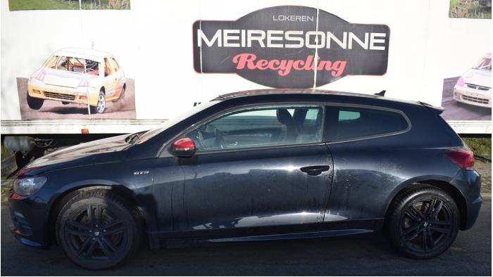 Volkswagen Scirocco 2.0 TDI 16V Sloopvoertuig (2013, Zwart)