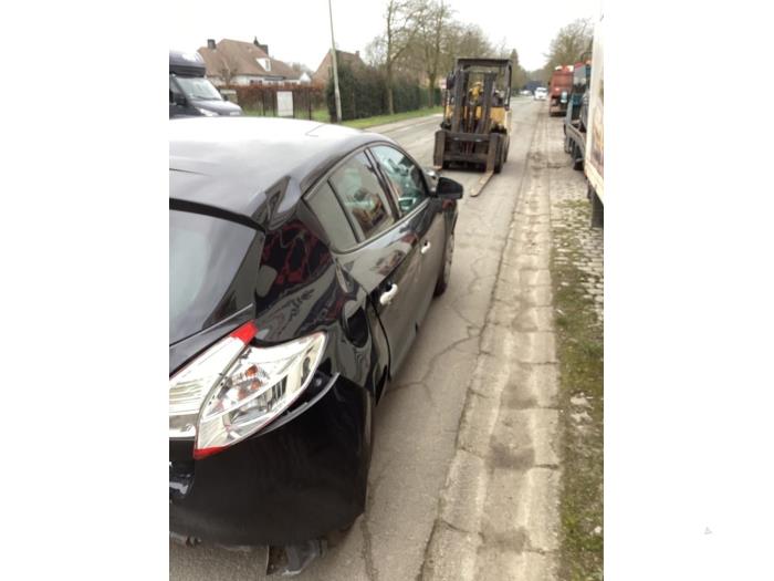 Renault Megane III Berline 1.5 dCi 110 Sloopvoertuig (2012, Zwart)
