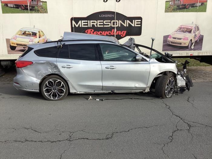 Ford Focus 4 Wagon 1.5 EcoBlue 120 Skrotfordon (2020, ZILVER METALIC)