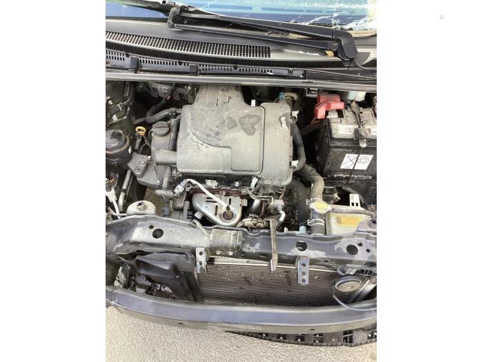 Toyota Yaris III 1.0 12V VVT-i Sloopvoertuig (2014, Zwart)