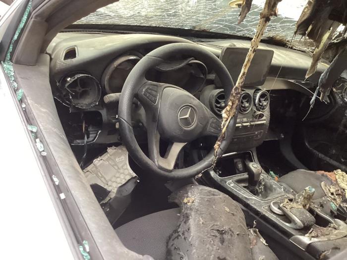 Mercedes C Estate C-180 BlueTEC, C-180 d 1.6 16V Samochód złomowany (2016, Szary)