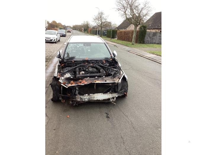 Mercedes C Estate C-180 BlueTEC, C-180 d 1.6 16V Samochód złomowany (2016, Szary)