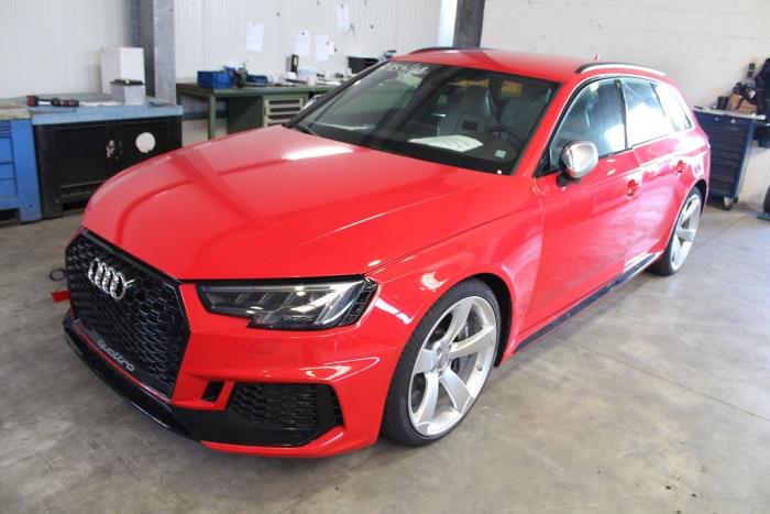 Audi RS 4 Avant 2.9 V6 TFSI 24V Sloopvoertuig (2018, Rood)