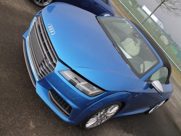 Audi TT Roadster 2.0 TFSI 16V TTS Quattro Skrotfordon (2016, METALLIC BLAUW)