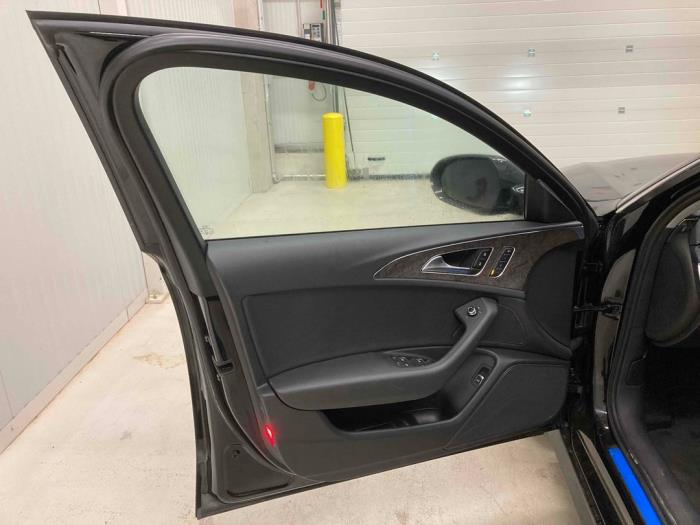 Audi A6 2.0 TDI 16V Schrottauto (2017, Metallic, Schwarz)