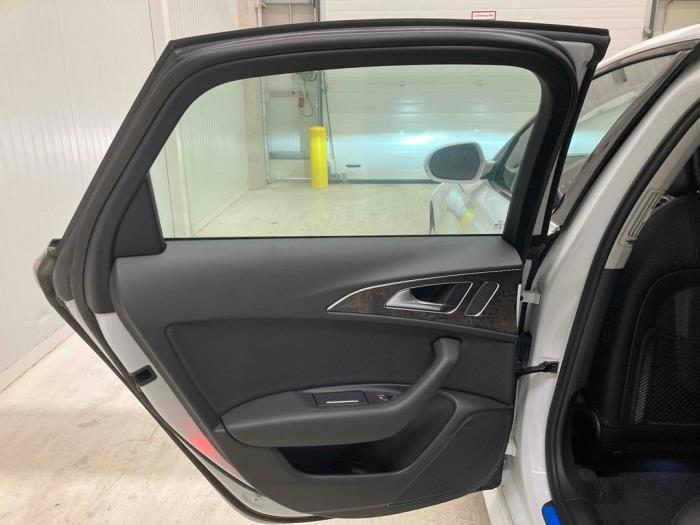 Audi A6 2.0 TDI 16V Skrotfordon (2017, METALLIC WIT)