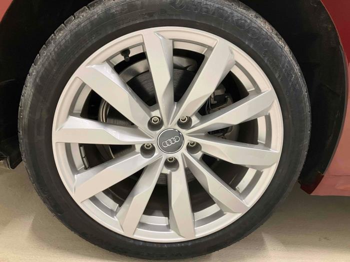 Audi A5 Sportback 1.4 TFSI 16V Épave (2019, Métallisé, Rouge)