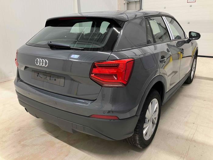 Audi Q2 1.0 30 TFSI 12V Sloopvoertuig (2020, Grijs)