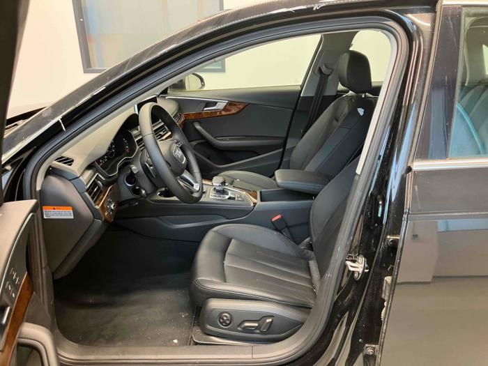 Audi A4 Quattro 2.0 TFSI 16V Salvage vehicle (2016, Metallic, Black)