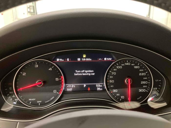 Audi A6 2.0 TDI 16V Skrotfordon (2017, METALLIC WIT)