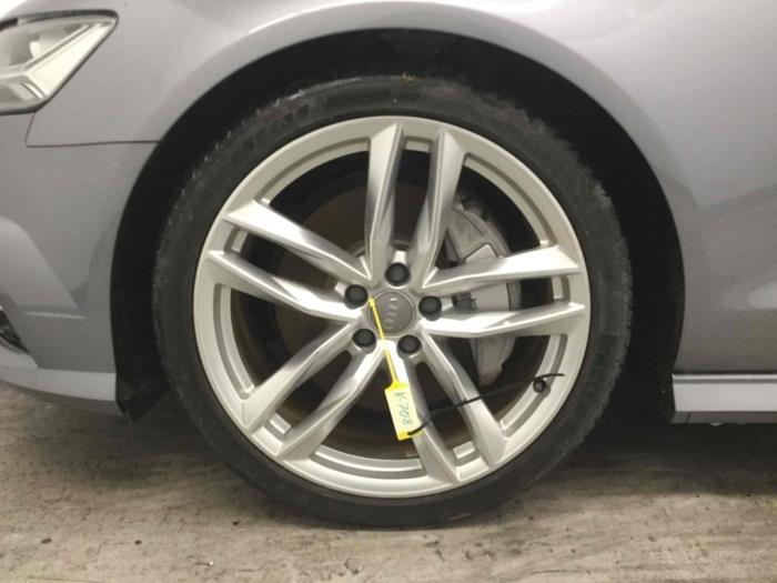 Audi A6 3.0 V6 24V TFSI Quattro Vehículo de desguace (2016, Metálico, Gris)