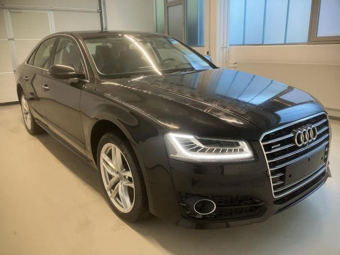 Audi A8 3.0 TDI V6 24V Quattro Sloopvoertuig (2017, Metallic, Zwart)