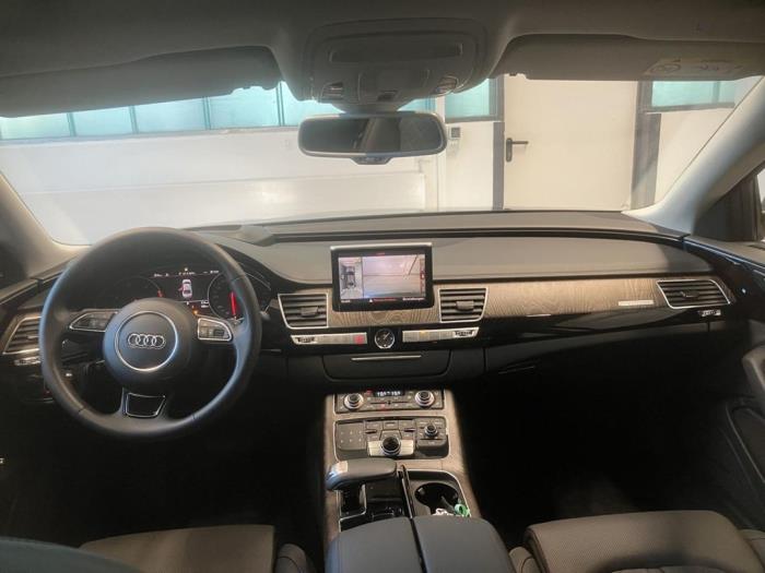 Audi A8 3.0 TDI V6 24V Quattro Sloopvoertuig (2017, Metallic, Zwart)