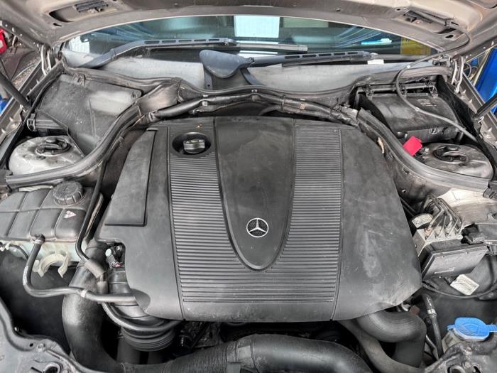 Mercedes C Sportcoupé 2.2 C-200 CDI 16V Skrotfordon (2009, ZILVER)