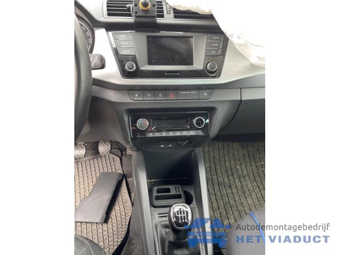 Skoda Fabia III Combi 1.2 TSI 16V Greentech Sloopvoertuig (2017, Grijs)