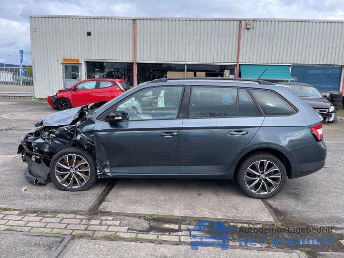 Skoda Fabia III Combi 1.2 TSI 16V Greentech Sloopvoertuig (2017, Grijs)