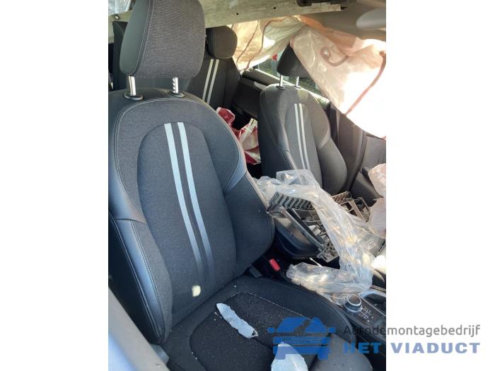 BMW 2 serie Gran Tourer 220dA xDrive 2.0 TwinPower Turbo 16V Skrotfordon (2018, WIT)