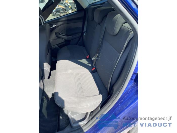 Ford Focus 3 Wagon 1.0 Ti-VCT EcoBoost 12V 125 Skrotfordon (2016, BLAUW)