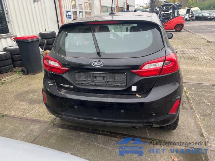Ford Fiesta 7 1.5 TDCi 85 Sloopvoertuig (2020, Zwart)