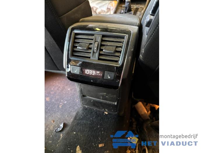 Skoda Superb Combi 2.0 TDI 4x4 Samochód złomowany (2018, Czarny)