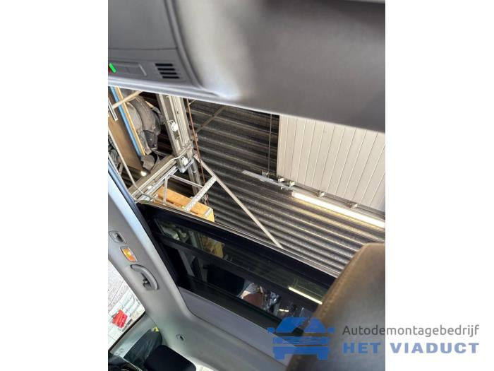 Skoda Superb Combi 2.0 TDI 4x4 Samochód złomowany (2018, Czarny)