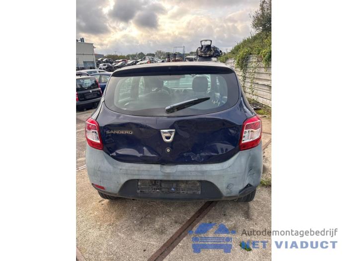 Dacia Sandero II 1.2 16V Skrotfordon (2016, BLAUW)