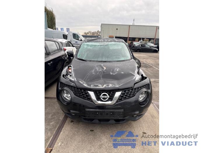 Nissan Juke 1.6 16V Skrotfordon (2015, ZWART)