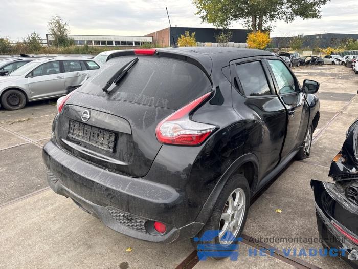 Nissan Juke 1.6 16V Skrotfordon (2015, ZWART)