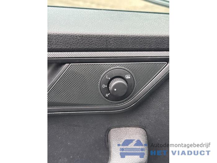 Skoda Fabia III Combi 1.0 TSI 12V Sloopvoertuig (2018, Grijs)