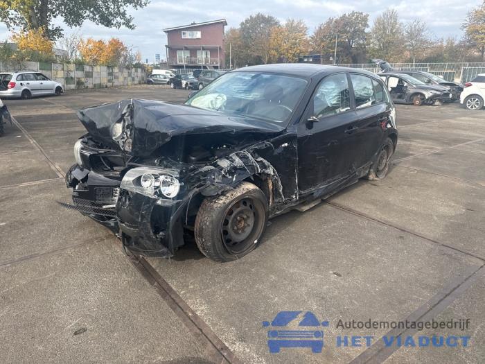 BMW 1 serie 116d 16V Sloopvoertuig (2009, Zwart)
