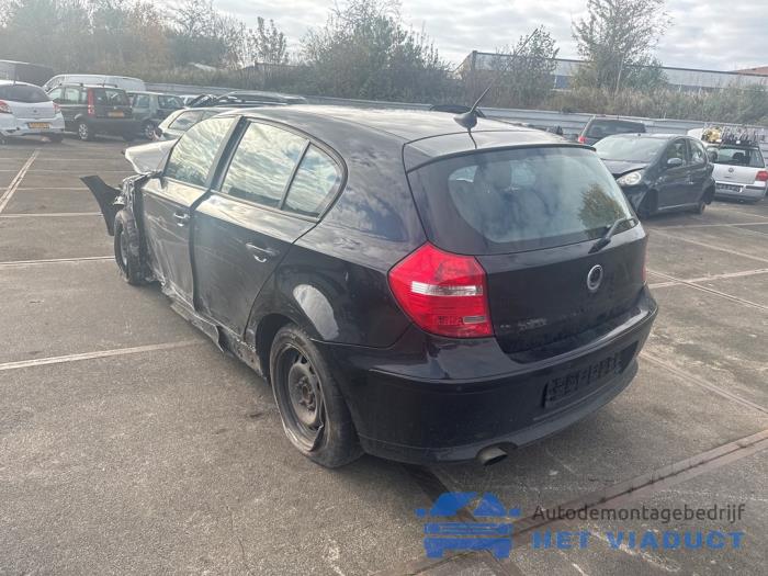 BMW 1 serie 116d 16V Sloopvoertuig (2009, Zwart)
