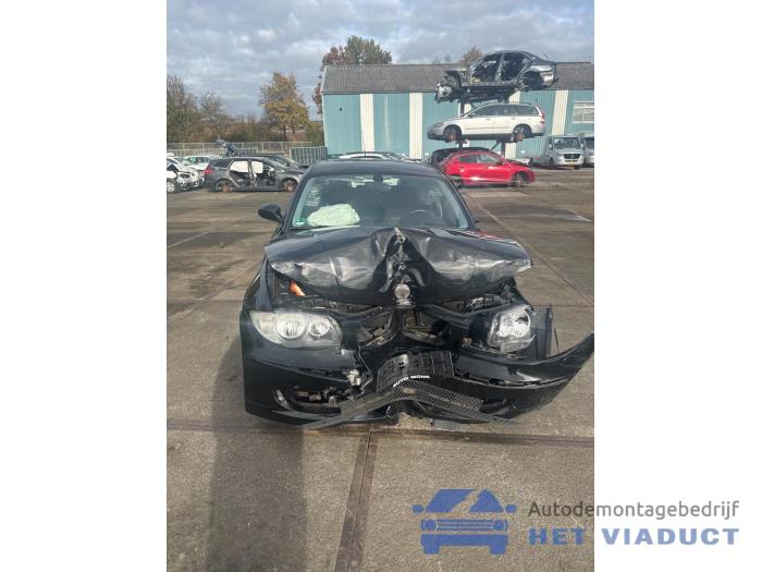 BMW 1 serie 116d 16V Sloopvoertuig (2009, Zwart)