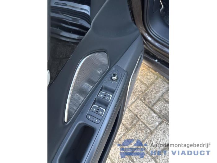 Audi A8 4.2 TDI V8 32V Quattro Skrotfordon (2016, GRIJS)