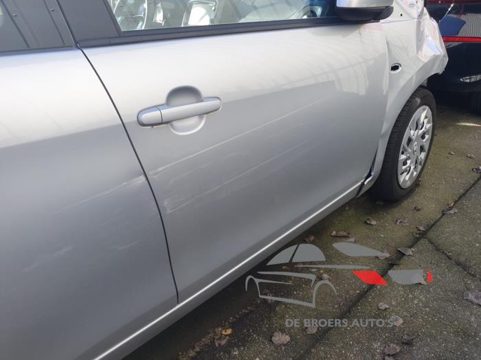 Toyota Aygo 1.0 12V VVT-i Sloopvoertuig (2019, Grijs)