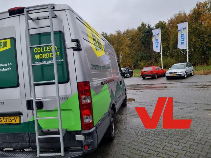 Iveco New Daily VI 35C17, 35S17, 40C17, 50C17, 65C17, 70C17 Schadevoertuig (2014)