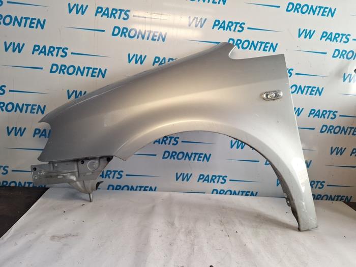 Volkswagen Caddy III 1.9 TDI Skrotfordon (2006, MOTIEF)