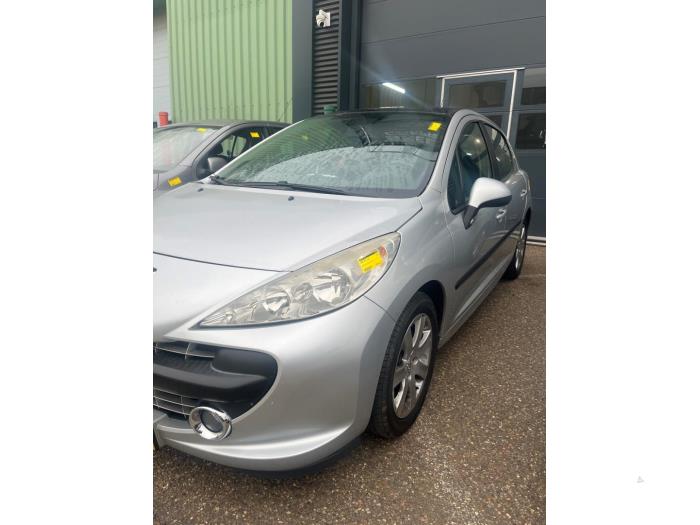 Peugeot 207/207+ 1.6 16V VTi Skrotfordon (2008, GRIJS)