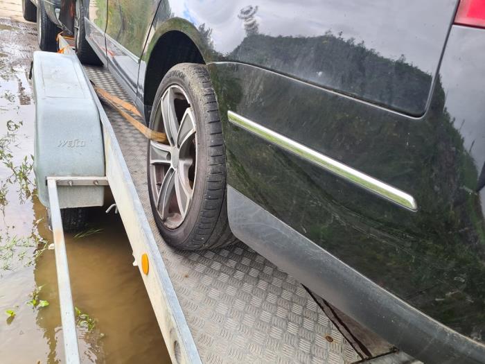 Volkswagen Passat Variant 2.0 TDI 140 4Motion Sloopvoertuig (2008, Zwart)