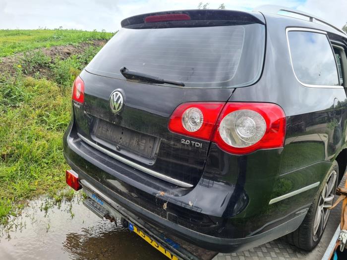 Volkswagen Passat Variant 2.0 TDI 140 4Motion Sloopvoertuig (2008, Zwart)