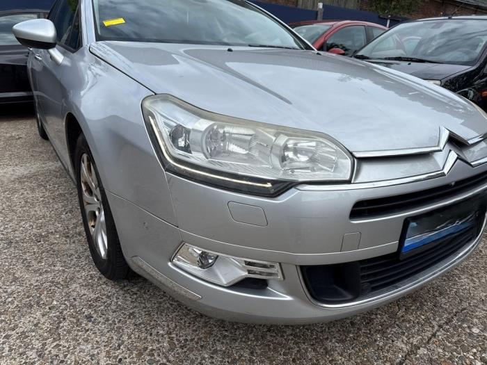 Citroen C5 III Tourer 1.6 16V THP 155 Skrotfordon (2011, GRIJS)