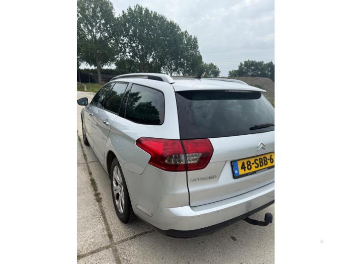 Citroen C5 III Tourer 1.6 16V THP 155 Skrotfordon (2011, GRIJS)