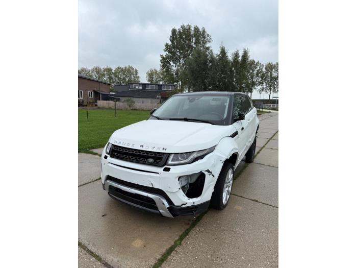Landrover Range Rover Evoque 2.0 D 150 16V 5-drs. Skrotfordon (2018, WIT)