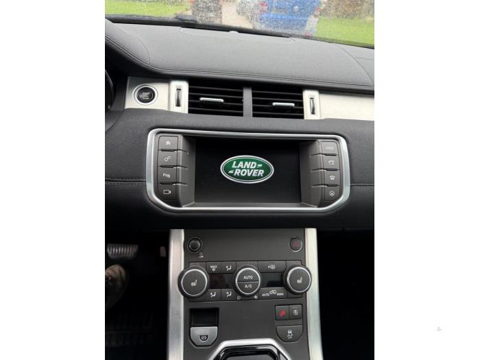 Landrover Range Rover Evoque 2.0 D 150 16V 5-drs. Skrotfordon (2018, WIT)