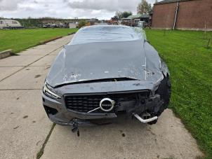 Volvo V60 II 2.0 B4 16V Mild Hybrid Geartronic  (Rozbiórka)