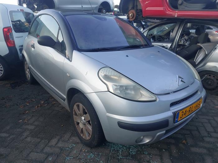 Citroen C3 Pluriel 1.6 16V Skrotfordon (2005, GRIJS)
