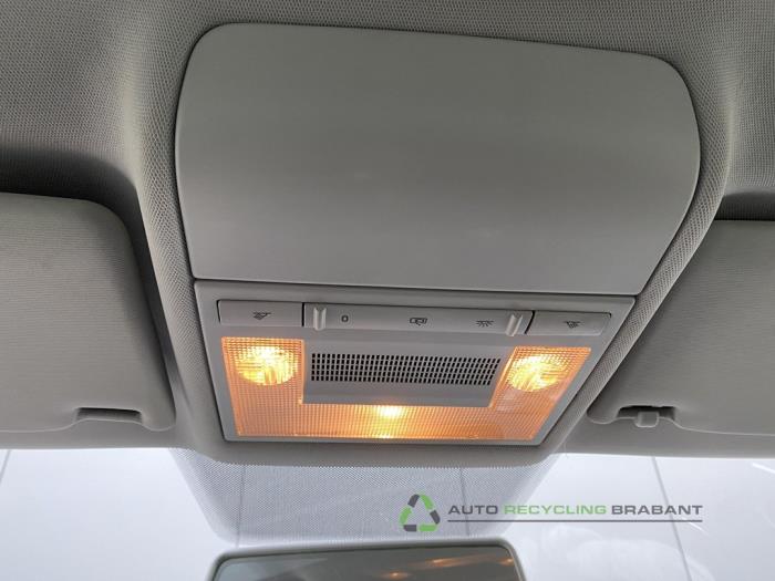 Volkswagen Polo V 1.4 16V Skrotfordon (2010, GRIJS)