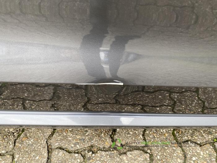 Volkswagen Polo V 1.4 16V Skrotfordon (2010, GRIJS)