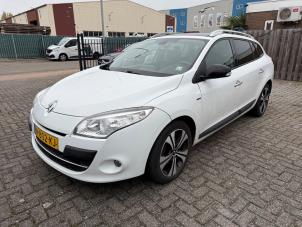 Renault Megane III Grandtour 1.4 16V TCe 130  (Skrot)